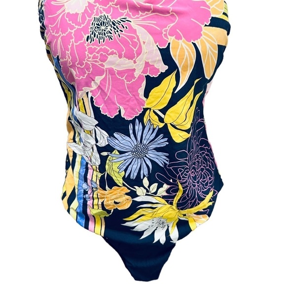 Trina Turk Women’s Bandeau One Piece Bali Harbor Floral Swimsuit - Picture 8 of 12